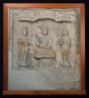 Buddha Triad alcove, stone relief image