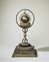 Gilt bronze relic container of Flaming Gem shape image