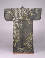 Kosode (kimono with small wrist openings), with geometric patterns of plants, crane and turtle on black and red figured satinimage